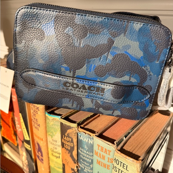 Coach Blue and Gray Camo Crossbody Bag - Picture 5 of 7